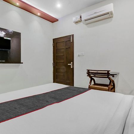 Collection O Galaxy Suites Hyderabad Eksteriør bilde