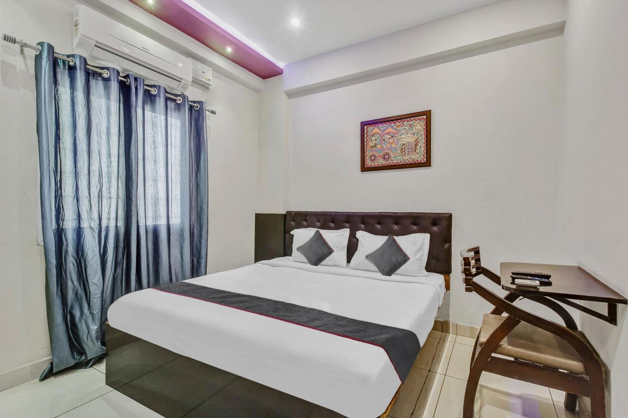 Collection O Galaxy Suites Hyderabad Eksteriør bilde